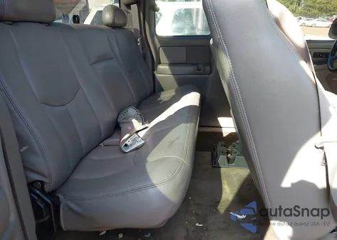 2004 Chevrolet Silverado 1500 Z71 из США, поврежденный, VIN 1GCEK19T74E140641